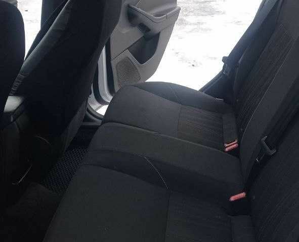 Білий Форд Фокус, об'ємом двигуна 2 л та пробігом 182 тис. км за 9200 $, фото 6 на Automoto.ua