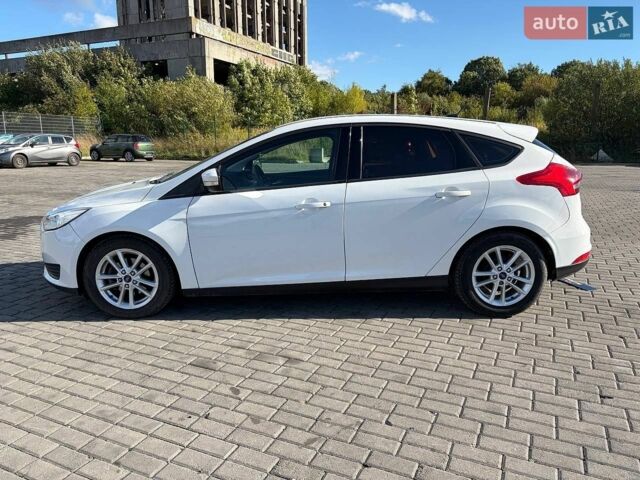 Білий Форд Фокус, об'ємом двигуна 2 л та пробігом 153 тис. км за 6950 $, фото 3 на Automoto.ua