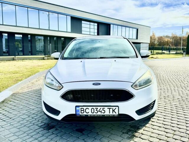 Білий Форд Фокус, об'ємом двигуна 2 л та пробігом 220 тис. км за 8000 $, фото 4 на Automoto.ua