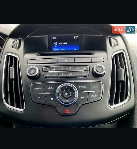 Білий Форд Фокус, об'ємом двигуна 1 л та пробігом 17700 тис. км за 7190 $, фото 6 на Automoto.ua