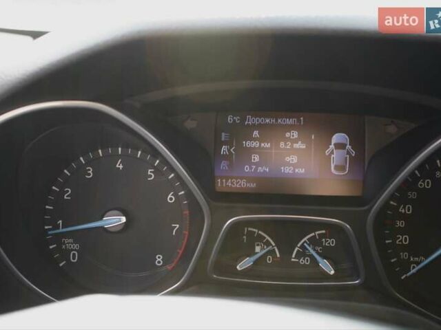 Белый Форд Фокус, объемом двигателя 1 л и пробегом 115 тыс. км за 9000 $, фото 12 на Automoto.ua