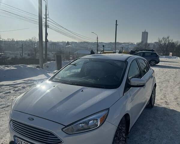 Білий Форд Фокус, об'ємом двигуна 2 л та пробігом 170 тис. км за 8500 $, фото 3 на Automoto.ua