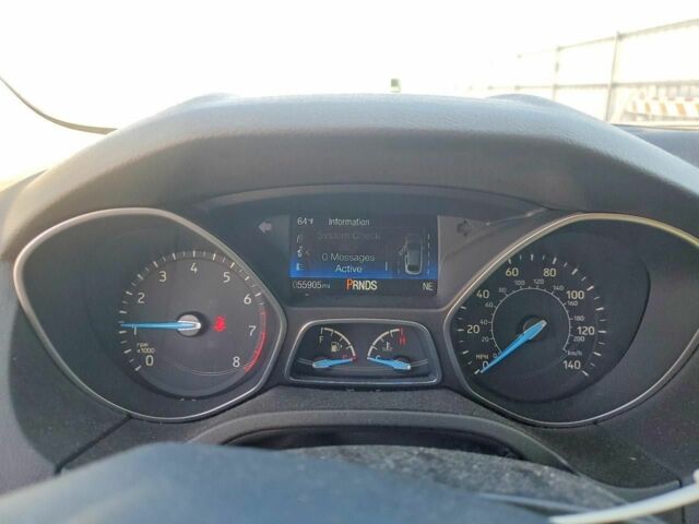 Белый Форд Фокус, объемом двигателя 2 л и пробегом 88 тыс. км за 5000 $, фото 8 на Automoto.ua