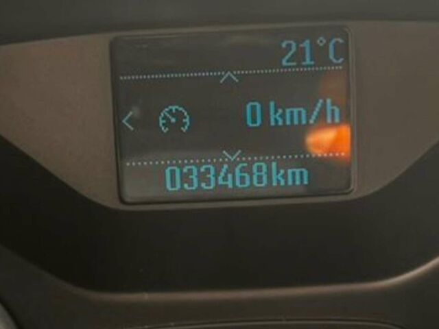 Білий Форд Фокус, об'ємом двигуна 1.6 л та пробігом 34 тис. км за 9500 $, фото 12 на Automoto.ua