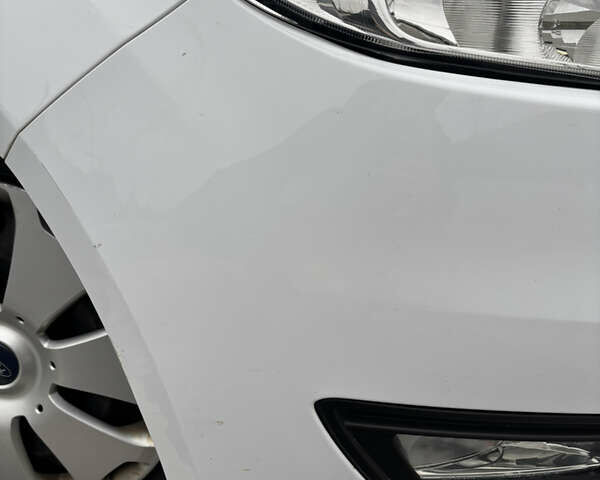 Форд Фокус 2016 в Ирпене на Automoto.ua Белый Форд Фокус, объемом двигателя 1 л и пробегом 109 тыс. км за 8000 $, фото 11 на Automoto.ua