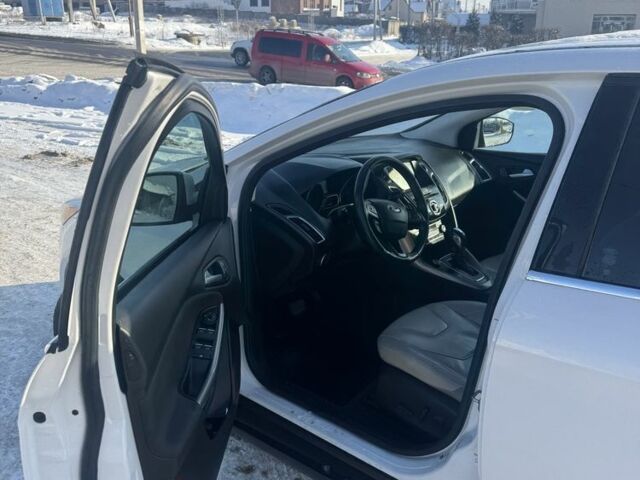 Білий Форд Фокус, об'ємом двигуна 2 л та пробігом 170 тис. км за 8500 $, фото 5 на Automoto.ua