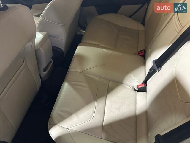 Білий Форд Фокус, об'ємом двигуна 0 л та пробігом 122 тис. км за 8500 $, фото 15 на Automoto.ua