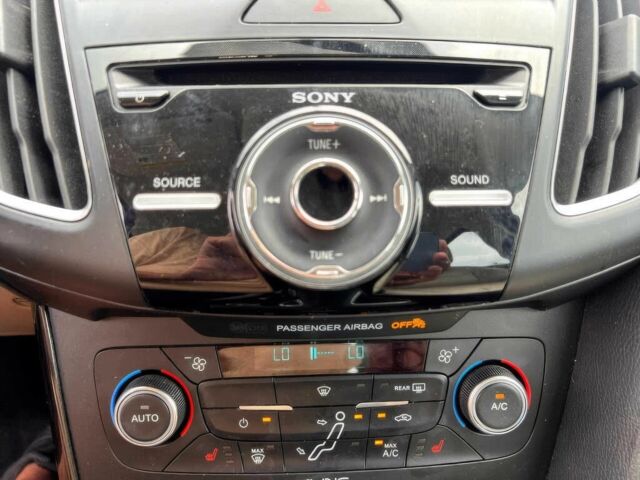 Белый Форд Фокус, объемом двигателя 0 л и пробегом 73 тыс. км за 5900 $, фото 7 на Automoto.ua