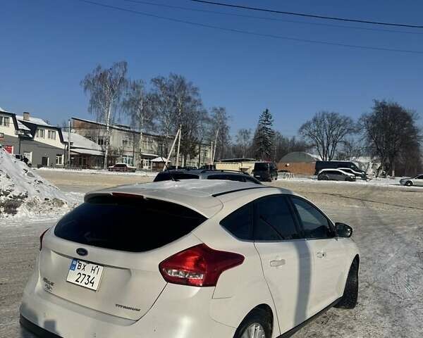 Білий Форд Фокус, об'ємом двигуна 2 л та пробігом 170 тис. км за 8500 $, фото 1 на Automoto.ua