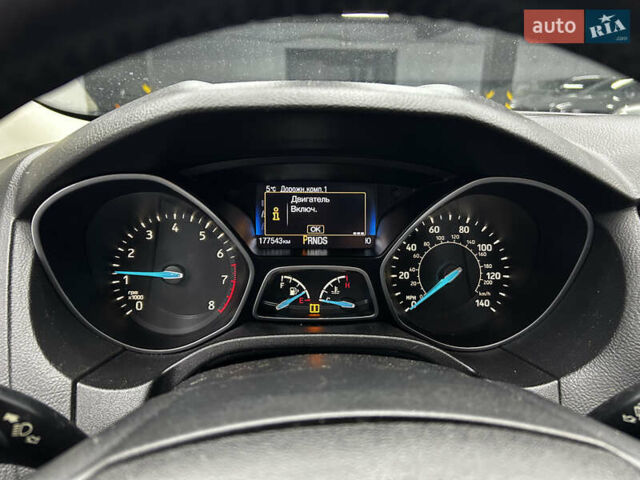 Білий Форд Фокус, об'ємом двигуна 2 л та пробігом 177 тис. км за 8700 $, фото 12 на Automoto.ua