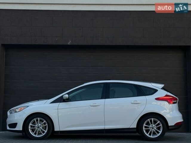 Белый Форд Фокус, объемом двигателя 2 л и пробегом 143 тыс. км за 9499 $, фото 2 на Automoto.ua