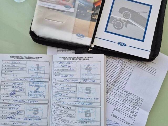 Белый Форд Фокус, объемом двигателя 1 л и пробегом 131 тыс. км за 9200 $, фото 17 на Automoto.ua