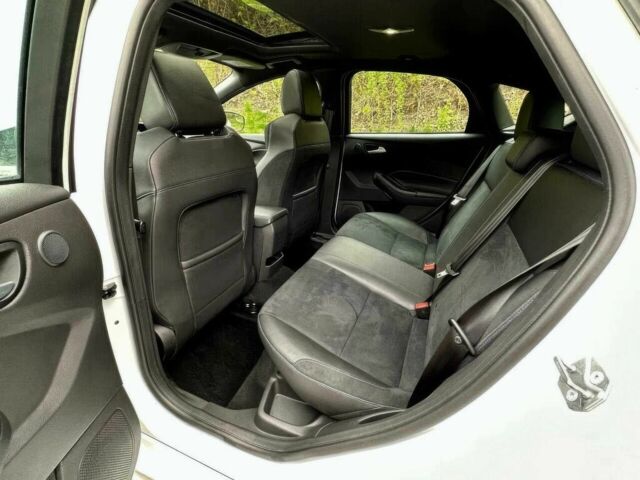 Белый Форд Фокус, объемом двигателя 2.3 л и пробегом 80 тыс. км за 9100 $, фото 13 на Automoto.ua