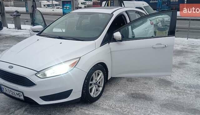 Білий Форд Фокус, об'ємом двигуна 2 л та пробігом 182 тис. км за 8700 $, фото 9 на Automoto.ua