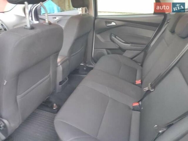 Белый Форд Фокус, объемом двигателя 1 л и пробегом 124 тыс. км за 8100 $, фото 4 на Automoto.ua