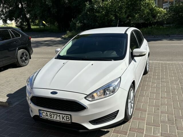 Білий Форд Фокус, об'ємом двигуна 2 л та пробігом 233 тис. км за 6000 $, фото 6 на Automoto.ua