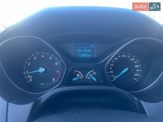 Белый Форд Фокус, объемом двигателя 1.6 л и пробегом 119 тыс. км за 8500 $, фото 9 на Automoto.ua