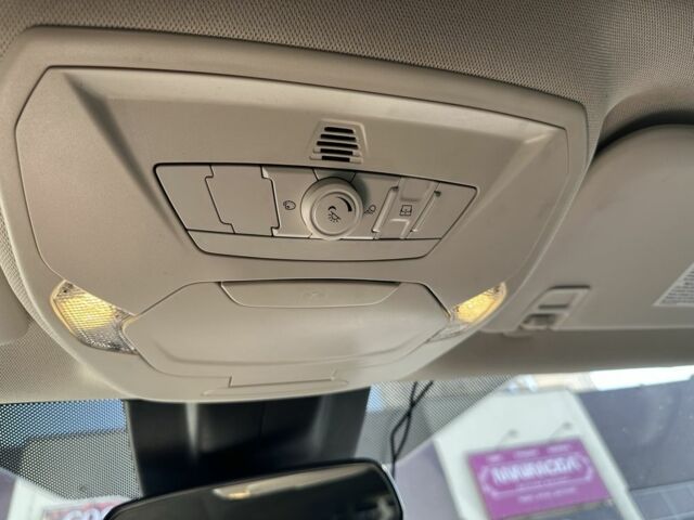 Белый Форд Фокус, объемом двигателя 2 л и пробегом 135 тыс. км за 9000 $, фото 4 на Automoto.ua