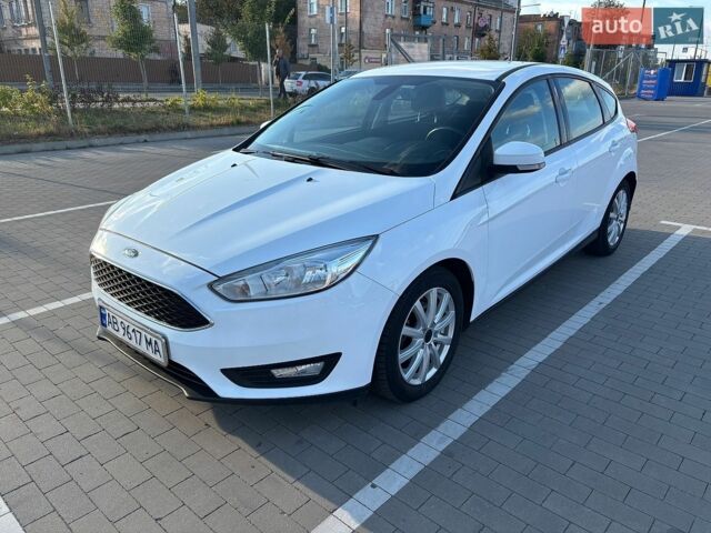 Білий Форд Фокус, об'ємом двигуна 1.5 л та пробігом 157 тис. км за 8800 $, фото 8 на Automoto.ua