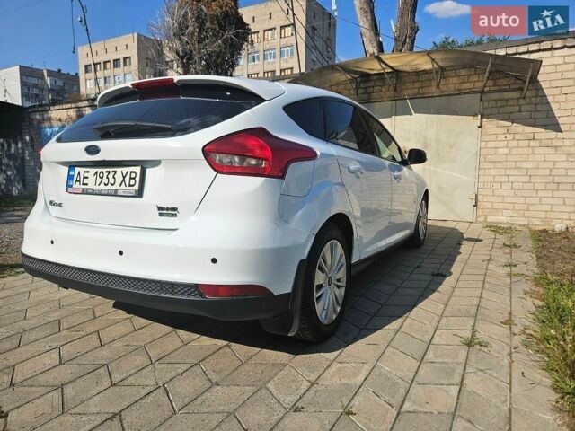 Білий Форд Фокус, об'ємом двигуна 1 л та пробігом 123 тис. км за 7500 $, фото 22 на Automoto.ua