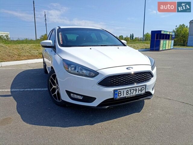 Белый Форд Фокус, объемом двигателя 2 л и пробегом 126 тыс. км за 8200 $, фото 10 на Automoto.ua