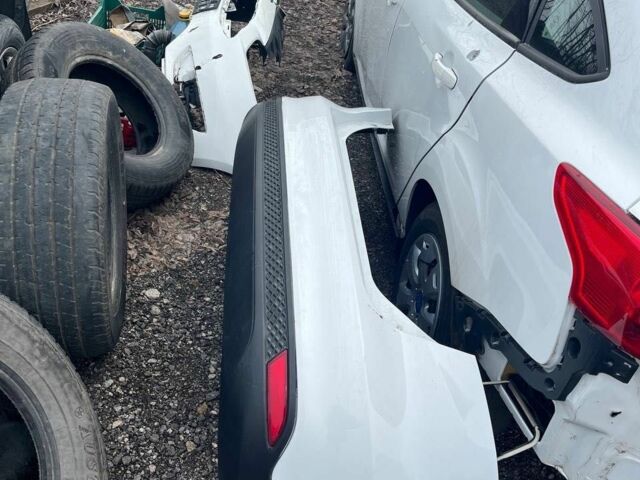 Білий Форд Фокус, об'ємом двигуна 0 л та пробігом 2 тис. км за 2500 $, фото 5 на Automoto.ua