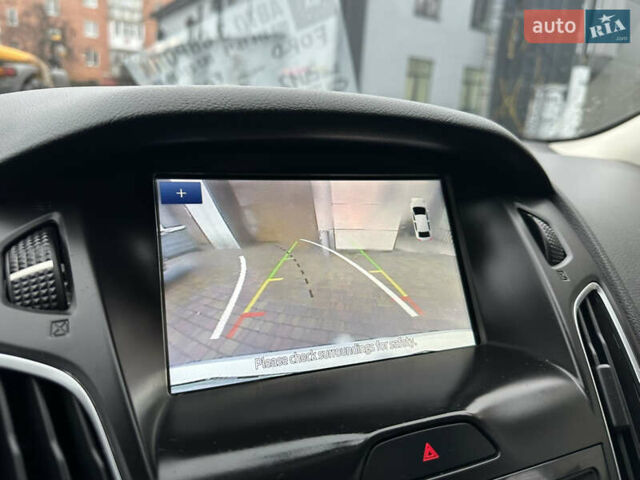 Білий Форд Фокус, об'ємом двигуна 2 л та пробігом 154 тис. км за 8700 $, фото 37 на Automoto.ua