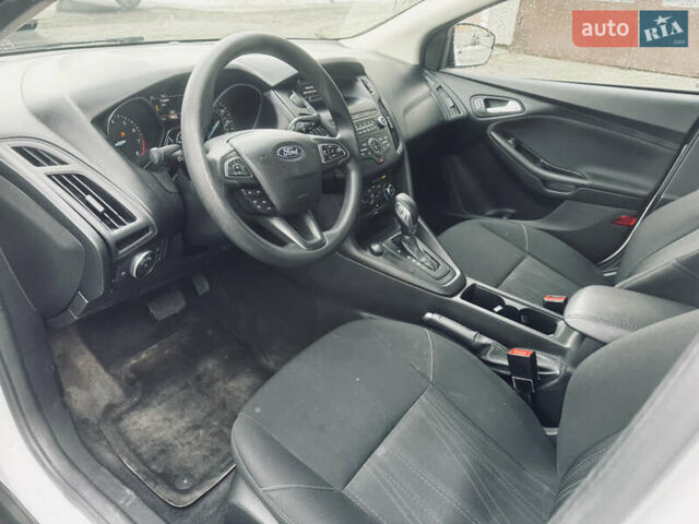 Белый Форд Фокус, объемом двигателя 2 л и пробегом 58 тыс. км за 6850 $, фото 11 на Automoto.ua