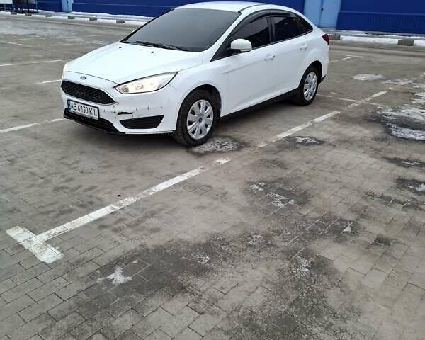 Білий Форд Фокус, об'ємом двигуна 1.6 л та пробігом 186 тис. км за 5300 $, фото 8 на Automoto.ua