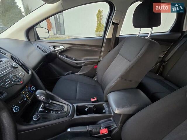 Белый Форд Фокус, объемом двигателя 2 л и пробегом 149 тыс. км за 7650 $, фото 41 на Automoto.ua