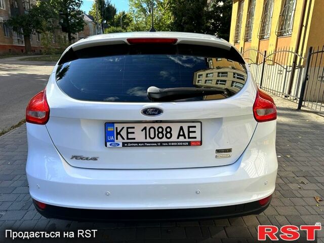 Белый Форд Фокус, объемом двигателя 1 л и пробегом 45 тыс. км за 10100 $, фото 2 на Automoto.ua