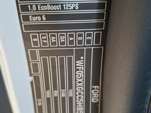 Белый Форд Фокус, объемом двигателя 1 л и пробегом 108 тыс. км за 9200 $, фото 18 на Automoto.ua