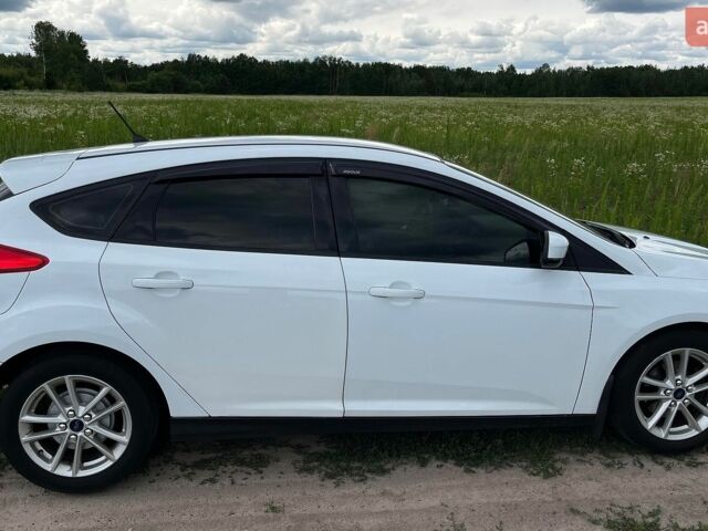 Білий Форд Фокус, об'ємом двигуна 1.6 л та пробігом 127 тис. км за 13300 $, фото 19 на Automoto.ua