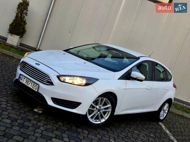 Белый Форд Фокус, объемом двигателя 2 л и пробегом 149 тыс. км за 7650 $, фото 6 на Automoto.ua