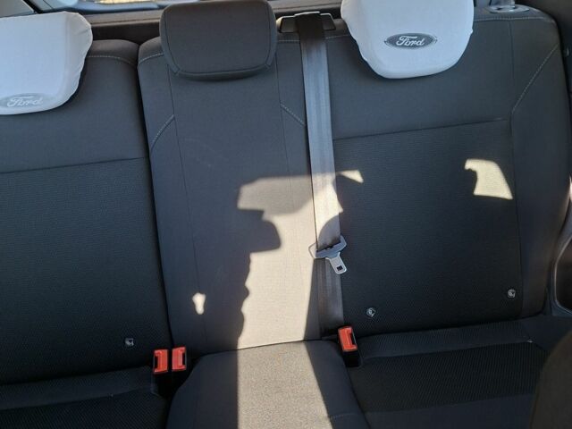 Белый Форд Фокус, объемом двигателя 1 л и пробегом 108 тыс. км за 9200 $, фото 15 на Automoto.ua