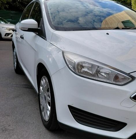 Белый Форд Фокус, объемом двигателя 1.5 л и пробегом 167 тыс. км за 7600 $, фото 10 на Automoto.ua