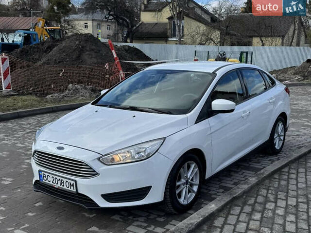 Белый Форд Фокус, объемом двигателя 2 л и пробегом 58 тыс. км за 6850 $, фото 2 на Automoto.ua