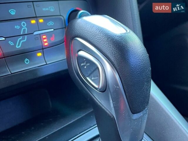 Білий Форд Фокус, об'ємом двигуна 1.6 л та пробігом 141 тис. км за 9500 $, фото 38 на Automoto.ua