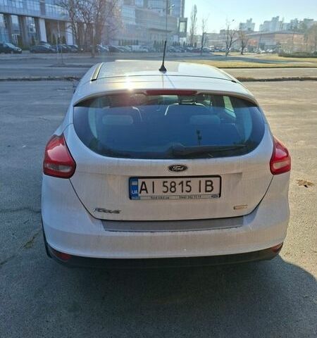 Белый Форд Фокус, объемом двигателя 1 л и пробегом 108 тыс. км за 9500 $, фото 1 на Automoto.ua