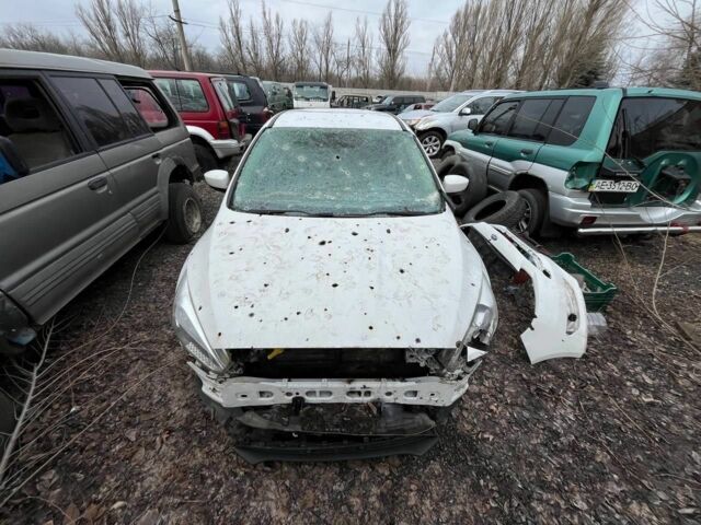 Білий Форд Фокус, об'ємом двигуна 0 л та пробігом 2 тис. км за 2500 $, фото 3 на Automoto.ua
