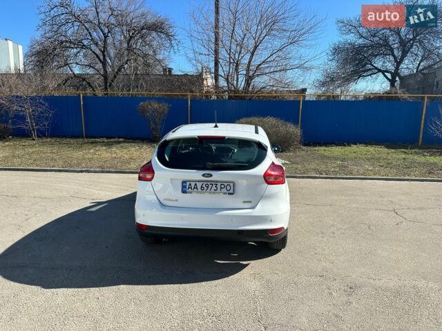 Белый Форд Фокус, объемом двигателя 1 л и пробегом 93 тыс. км за 9500 $, фото 9 на Automoto.ua