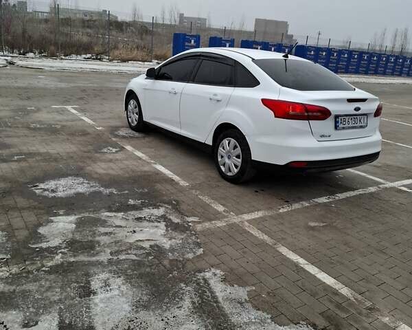 Білий Форд Фокус, об'ємом двигуна 1.6 л та пробігом 186 тис. км за 5300 $, фото 14 на Automoto.ua