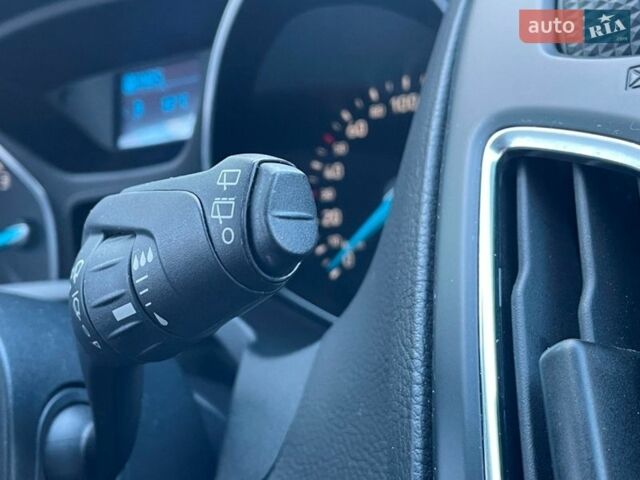 Білий Форд Фокус, об'ємом двигуна 1.6 л та пробігом 141 тис. км за 9500 $, фото 34 на Automoto.ua