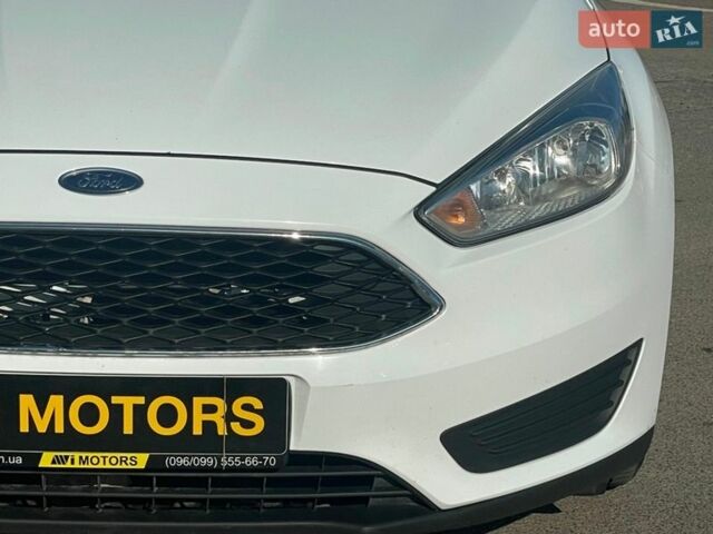 Білий Форд Фокус, об'ємом двигуна 1.6 л та пробігом 141 тис. км за 9500 $, фото 10 на Automoto.ua