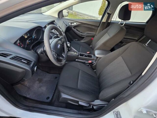 Белый Форд Фокус, объемом двигателя 2 л и пробегом 149 тыс. км за 7650 $, фото 40 на Automoto.ua