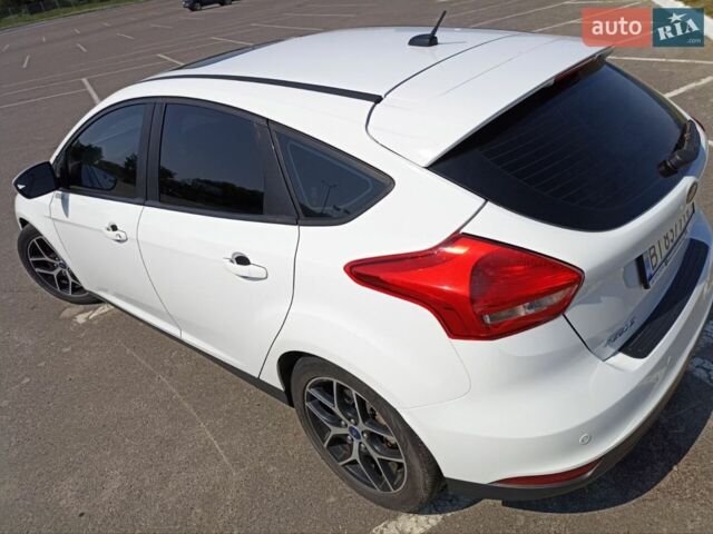 Білий Форд Фокус, об'ємом двигуна 2 л та пробігом 126 тис. км за 8200 $, фото 1 на Automoto.ua