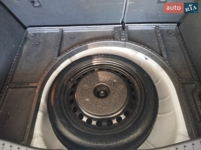 Білий Форд Фокус, об'ємом двигуна 1.6 л та пробігом 141 тис. км за 9500 $, фото 54 на Automoto.ua