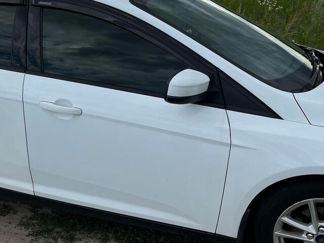 Білий Форд Фокус, об'ємом двигуна 1.6 л та пробігом 127 тис. км за 13300 $, фото 20 на Automoto.ua