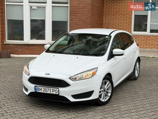 Белый Форд Фокус, объемом двигателя 2 л и пробегом 111 тыс. км за 7999 $, фото 6 на Automoto.ua