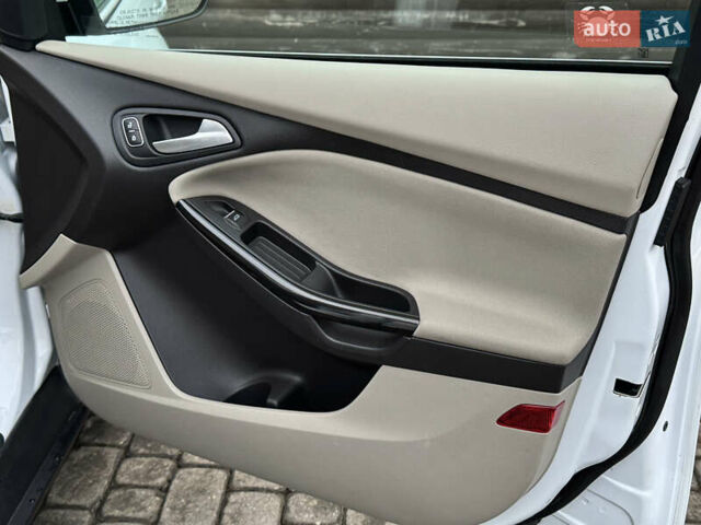 Белый Форд Фокус, объемом двигателя 0 л и пробегом 74 тыс. км за 9999 $, фото 78 на Automoto.ua